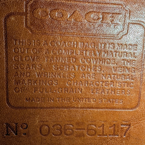 Vintage Coach 9834 Large Zip Clutch Bag in British Tan Pre-1994 - Picture 10 of 11